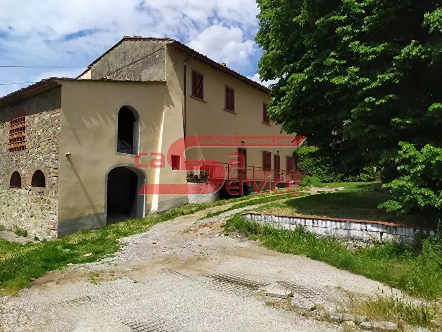 Immagine 2 di Casa colonica in vendita  a Serravalle Pistoiese