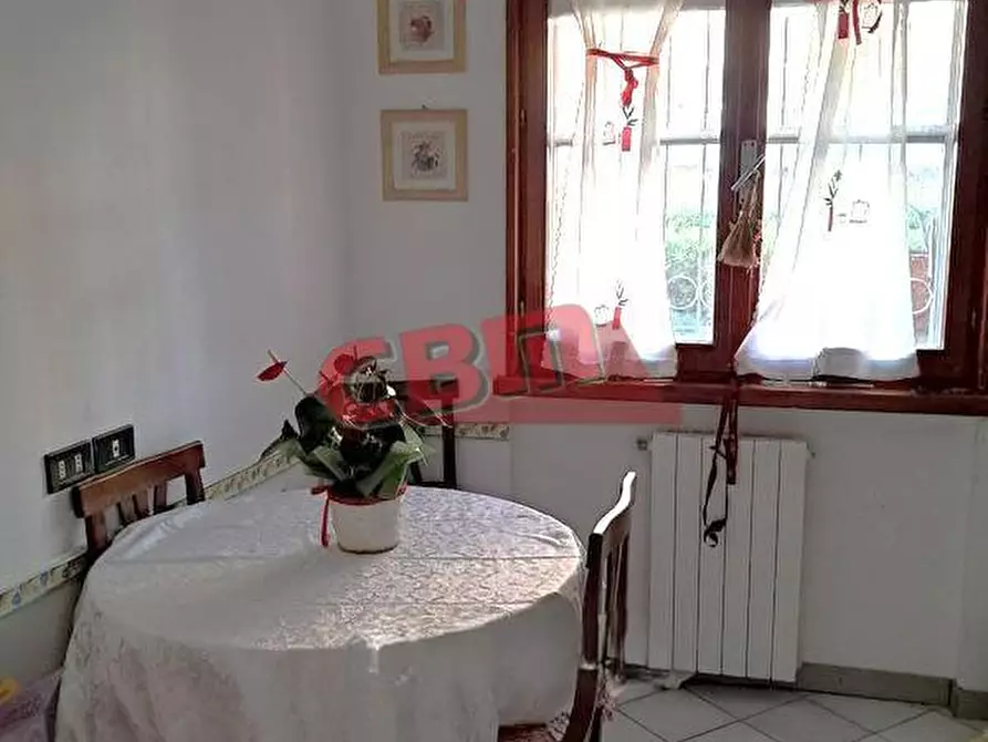 Immagine 10 di Appartamento in vendita  a Livorno