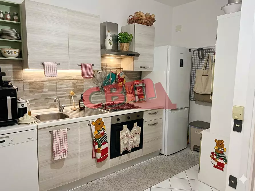 Immagine 13 di Appartamento in vendita  a Livorno