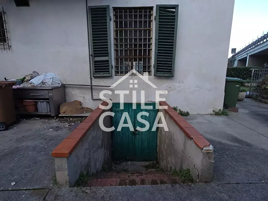 Immagine 6 di Locale commerciale in vendita  a Altopascio