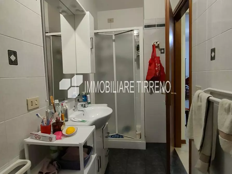 Immagine 7 di Appartamento in vendita  a Massa