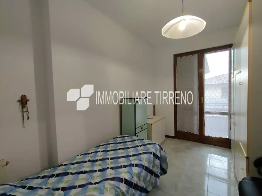 Immagine 16 di Appartamento in vendita  a Massa