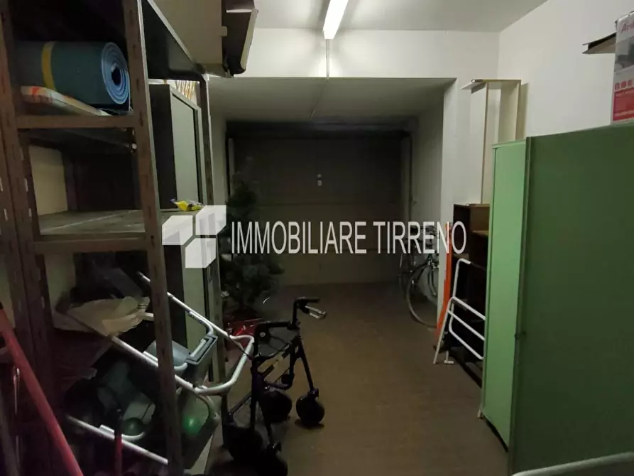 Immagine 23 di Appartamento in vendita  a Massa