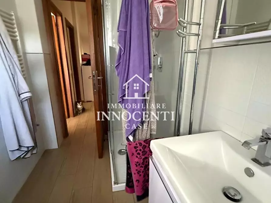 Immagine 50 di Appartamento in vendita  a Massa