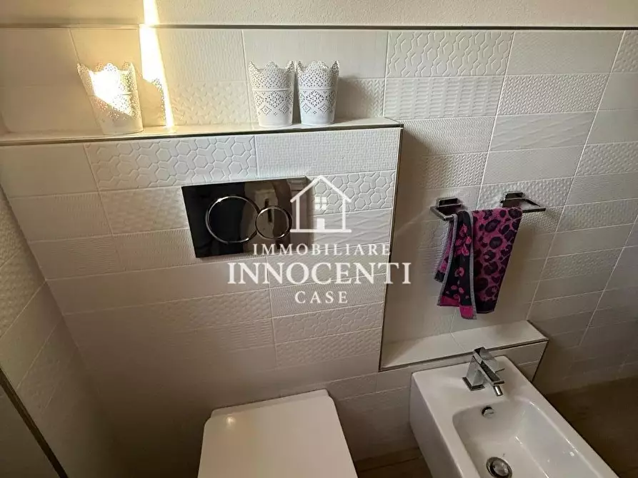 Immagine 49 di Appartamento in vendita  a Massa