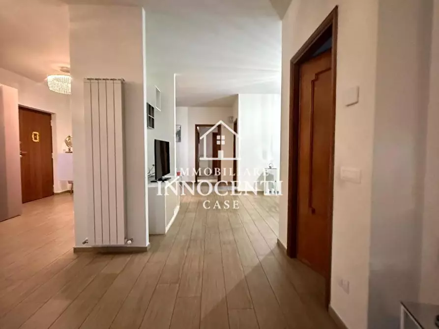 Immagine 15 di Appartamento in vendita  a Massa