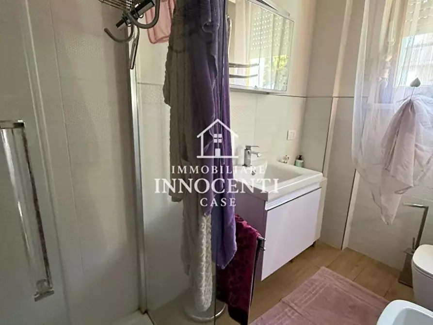 Immagine 48 di Appartamento in vendita  a Massa