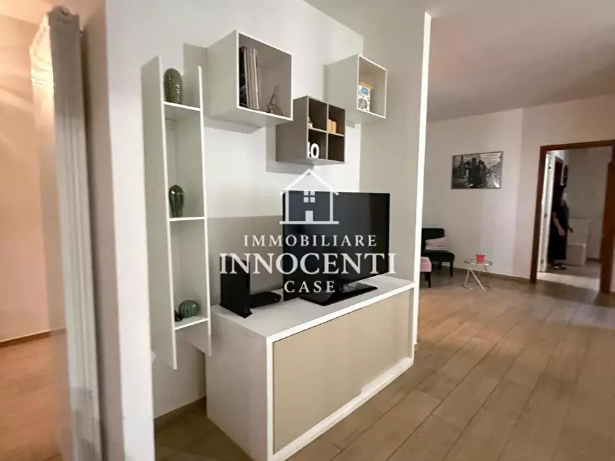 Immagine 23 di Appartamento in vendita  a Massa