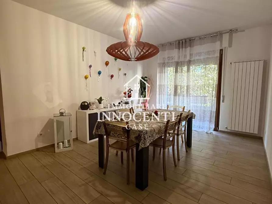 Immagine 24 di Appartamento in vendita  a Massa