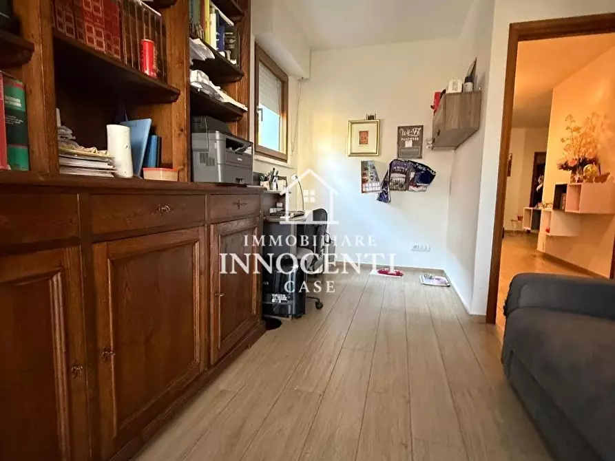 Immagine 6 di Appartamento in vendita  a Massa