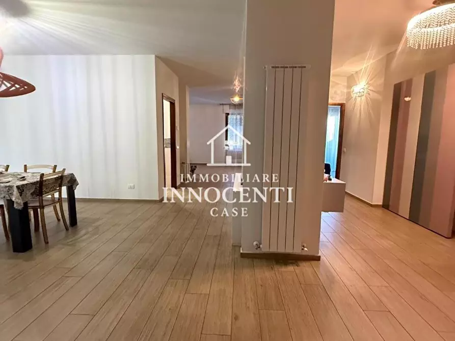 Immagine 53 di Appartamento in vendita  a Massa