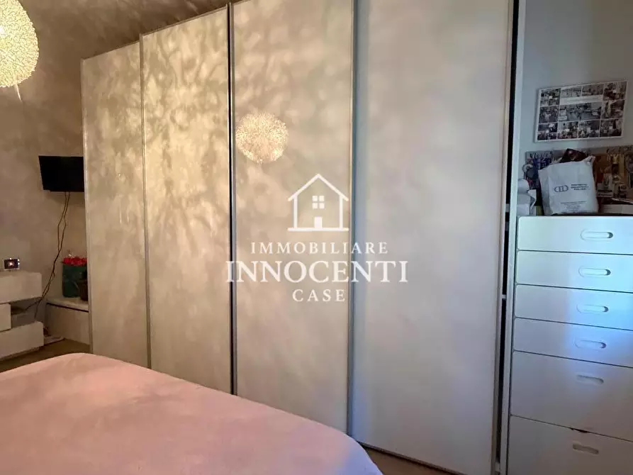 Immagine 37 di Appartamento in vendita  a Massa