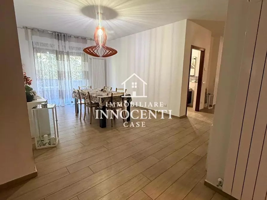 Immagine 54 di Appartamento in vendita  a Massa