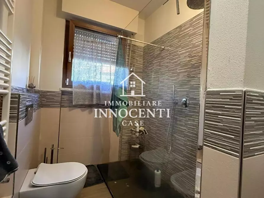 Immagine 19 di Appartamento in vendita  a Massa