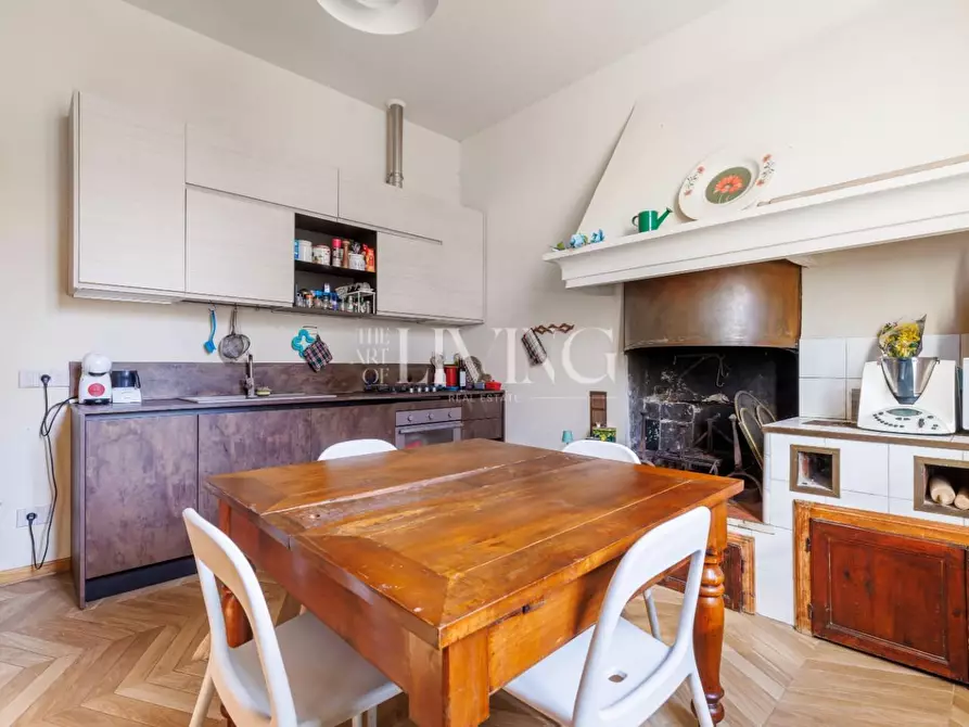 Immagine 19 di Villa in vendita  a Lucca