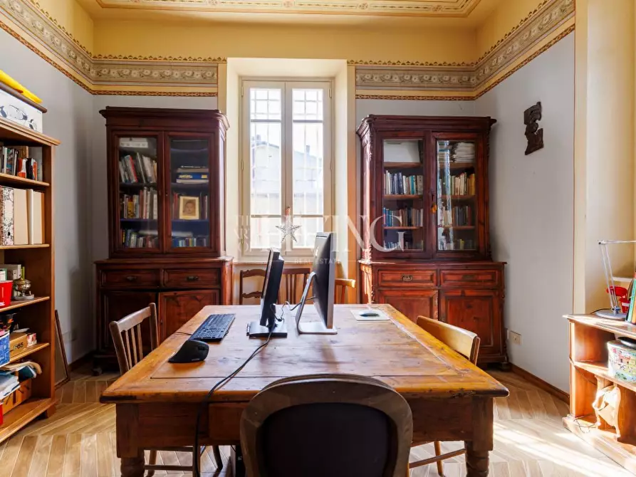 Immagine 14 di Villa in vendita  a Lucca