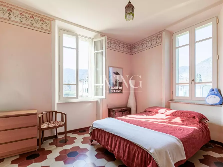 Immagine 24 di Villa in vendita  a Lucca