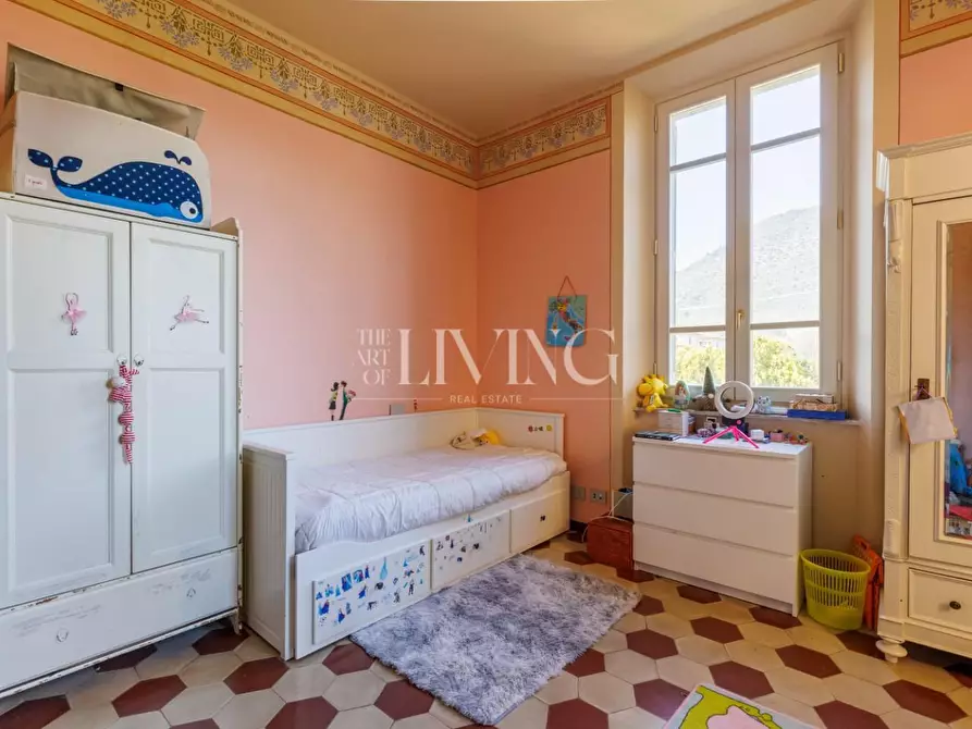 Immagine 34 di Villa in vendita  a Lucca