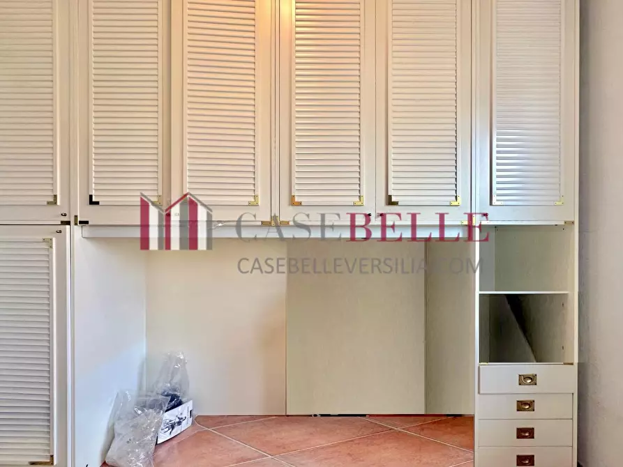 Immagine 26 di Casa bifamiliare in vendita  a Camaiore