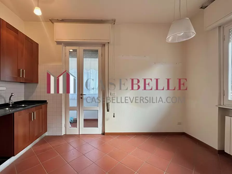 Immagine 8 di Casa bifamiliare in vendita  a Camaiore