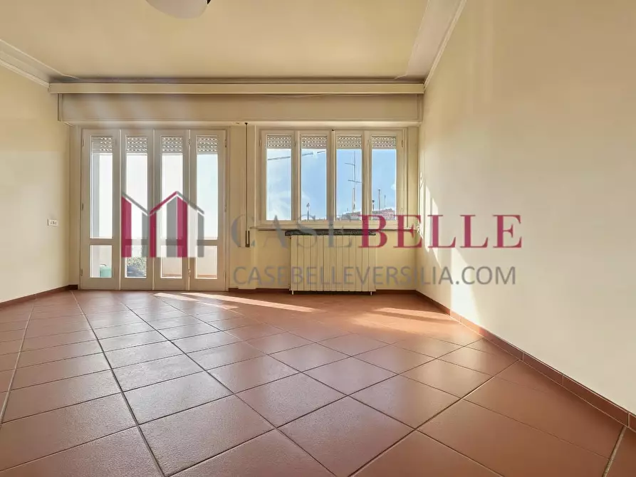 Immagine 4 di Casa bifamiliare in vendita  a Camaiore