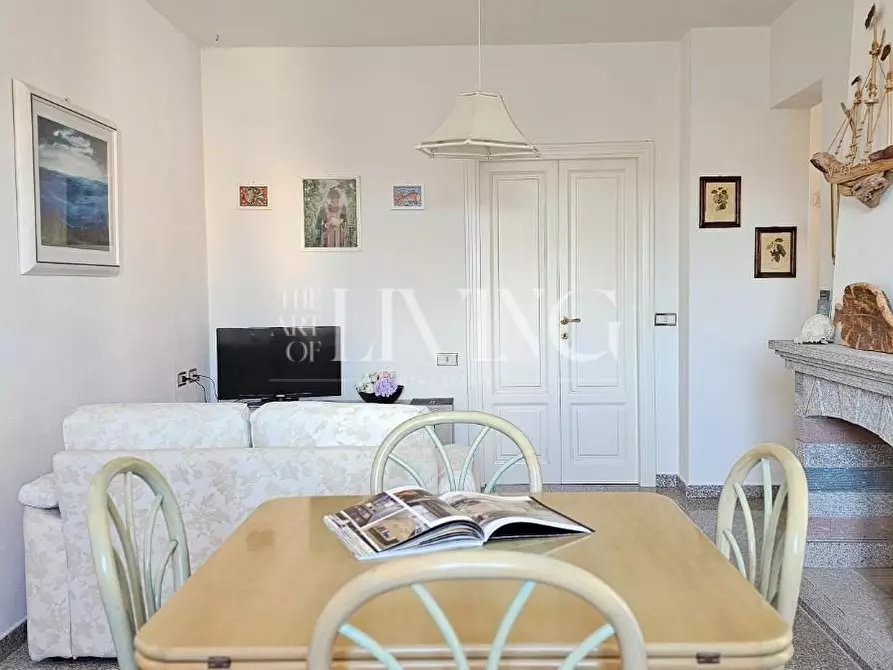 Immagine 14 di Appartamento in vendita  a Santa Teresa Gallura