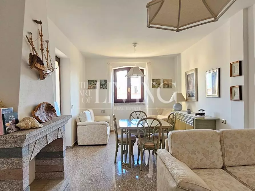 Immagine 13 di Appartamento in vendita  a Santa Teresa Gallura