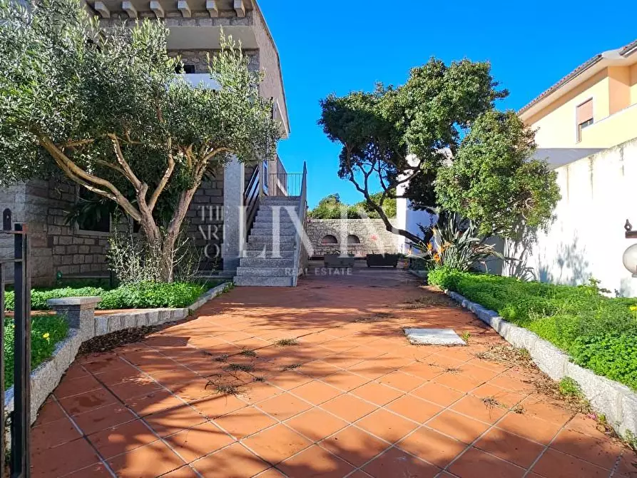 Immagine 4 di Appartamento in vendita  a Santa Teresa Gallura