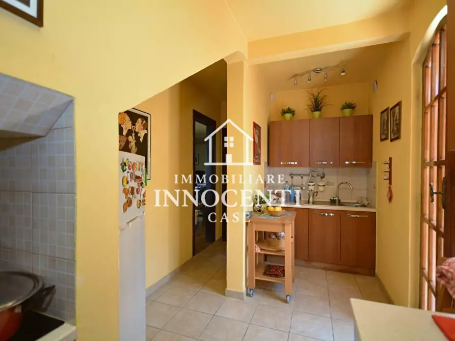 Immagine 17 di Villa in vendita  a Montignoso