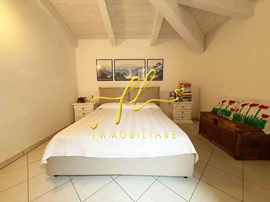 Immagine 9 di Appartamento in vendita  a Rosignano Marittimo