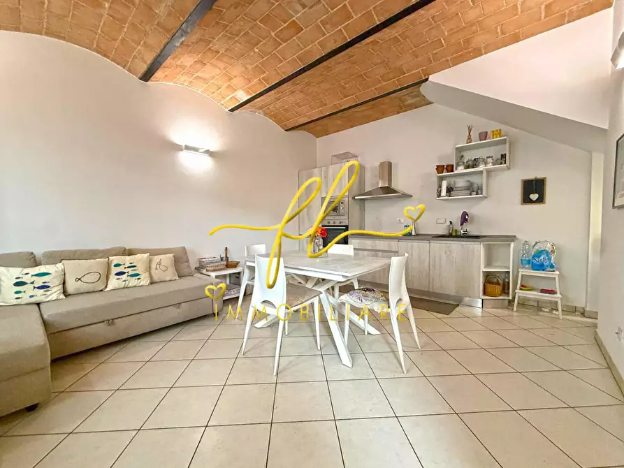 Immagine 2 di Appartamento in vendita  a Rosignano Marittimo