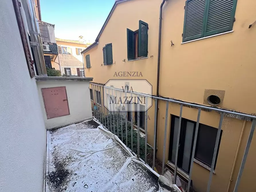 Immagine 21 di Appartamento in vendita  a Pietrasanta