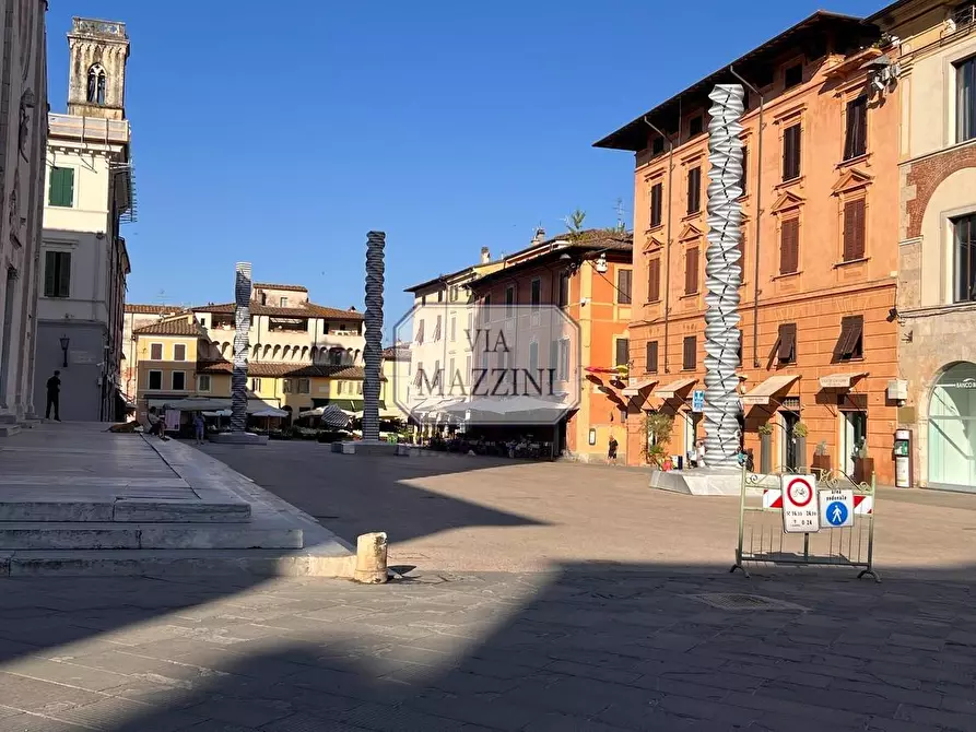 Immagine 32 di Appartamento in vendita  a Pietrasanta
