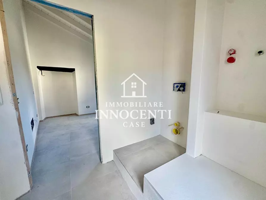 Immagine 6 di Terratetto in vendita  a Massa