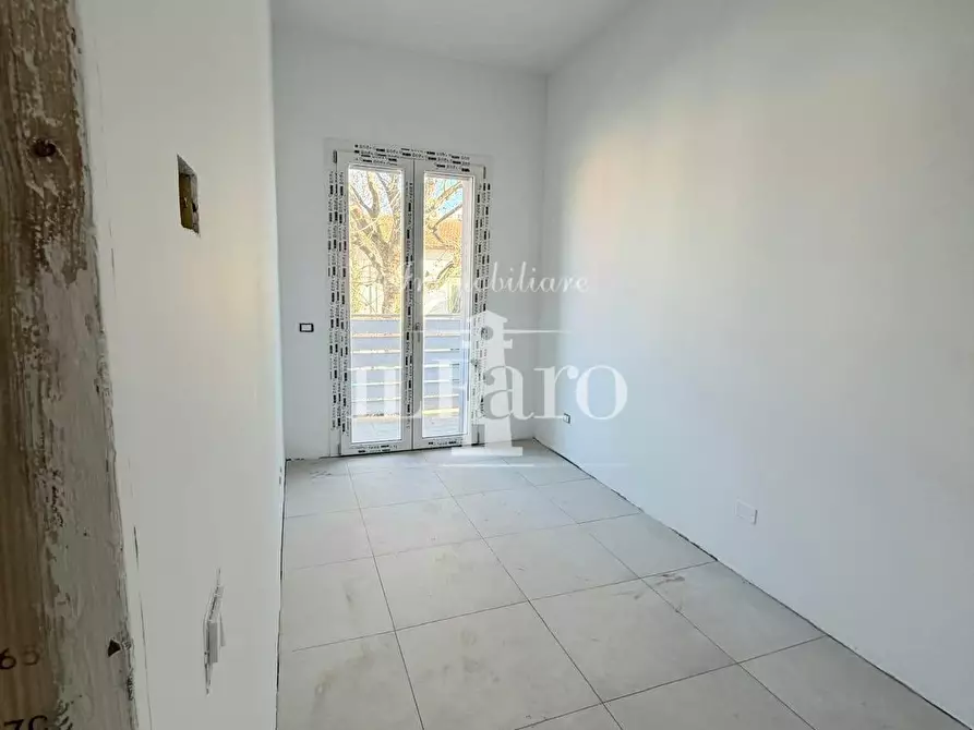 Immagine 20 di Appartamento in vendita  a Campi Bisenzio