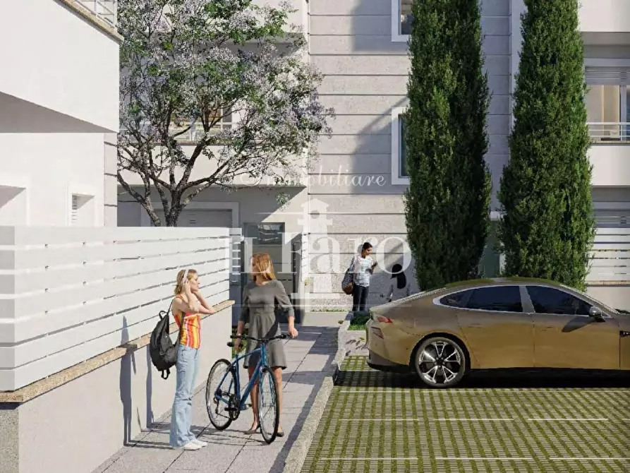 Immagine 7 di Appartamento in vendita  a Campi Bisenzio