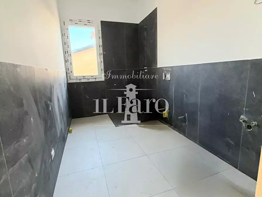 Immagine 28 di Mansarda in vendita  a Campi Bisenzio