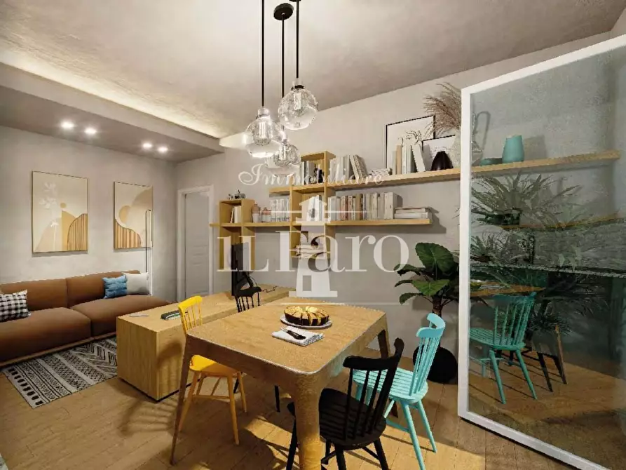 Immagine 14 di Mansarda in vendita  a Campi Bisenzio