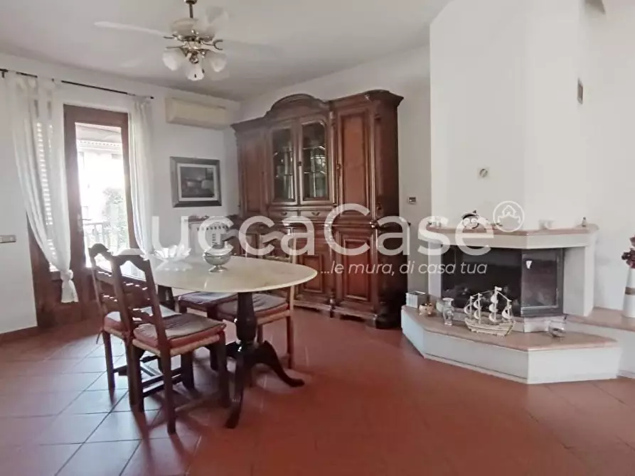 Immagine 4 di Terratetto in vendita  a Lucca