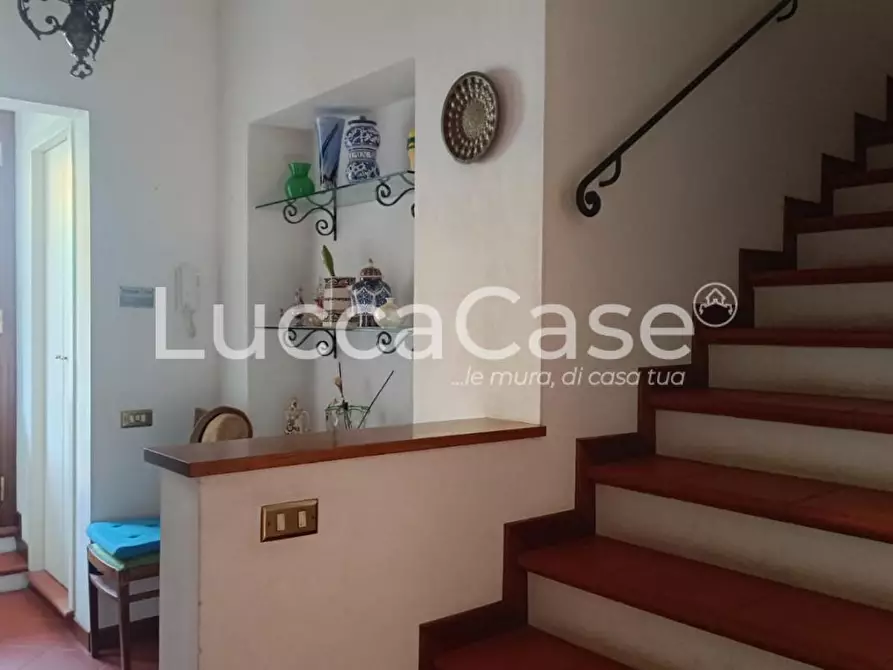 Immagine 38 di Terratetto in vendita  a Lucca