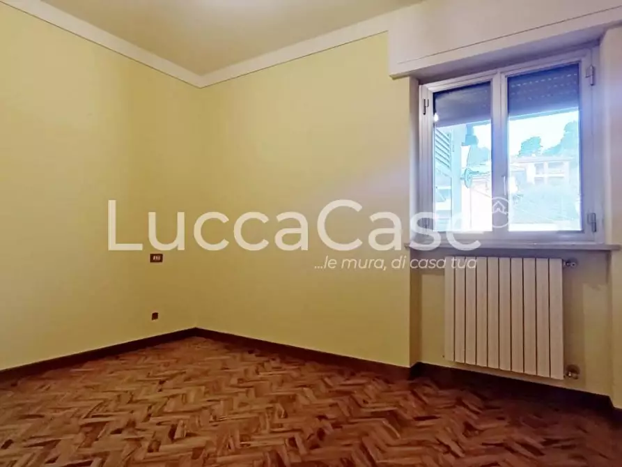 Immagine 25 di Terratetto in vendita  a Lucca