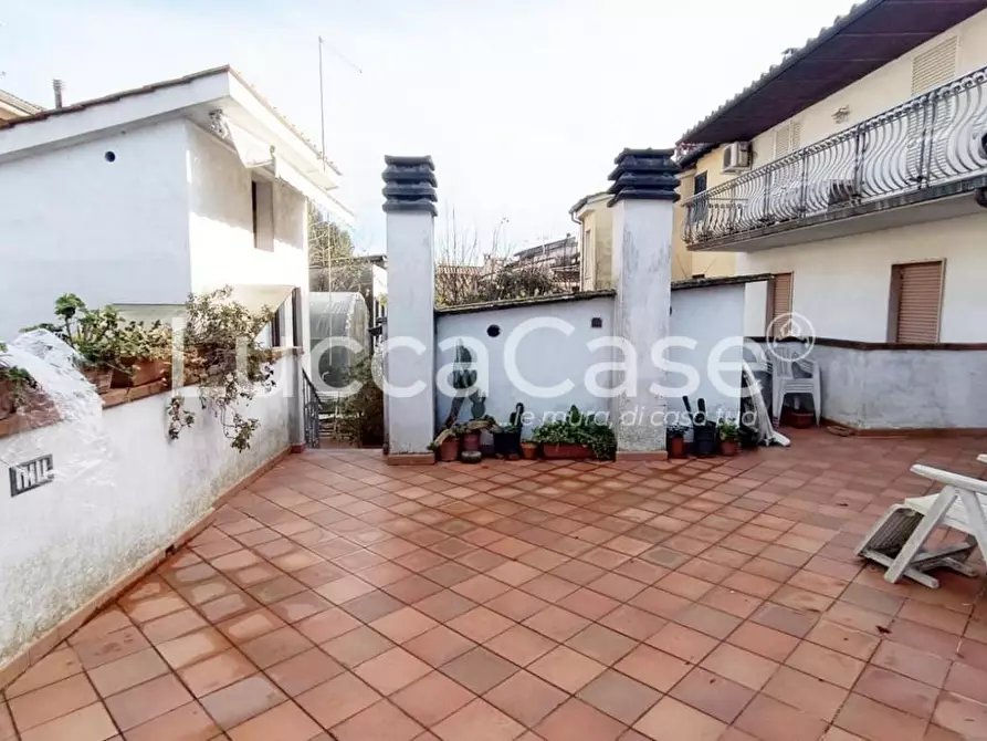 Immagine 14 di Terratetto in vendita  a Lucca