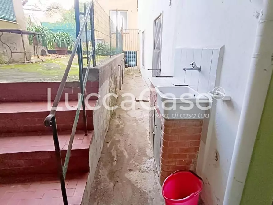 Immagine 16 di Terratetto in vendita  a Lucca