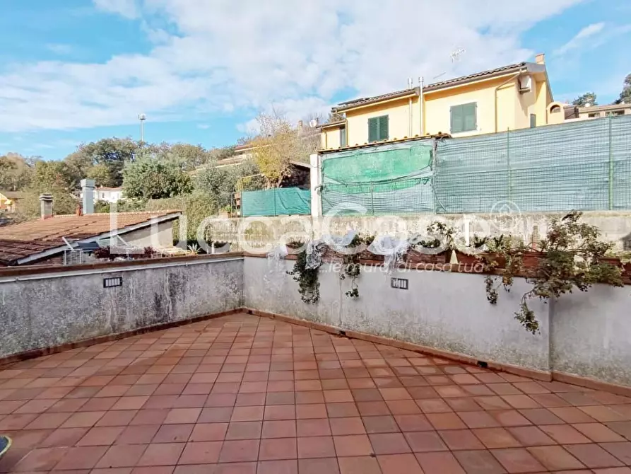 Immagine 19 di Terratetto in vendita  a Lucca