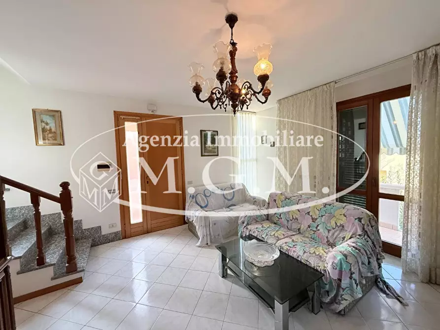 Immagine 3 di Casa bifamiliare in vendita  a Castelfranco Di Sotto