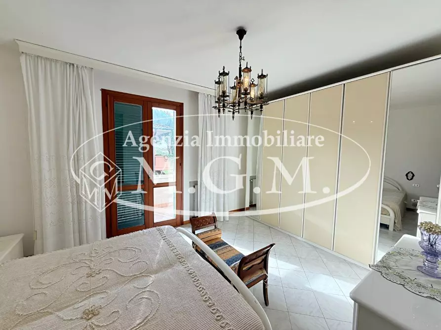 Immagine 17 di Casa bifamiliare in vendita  a Castelfranco Di Sotto