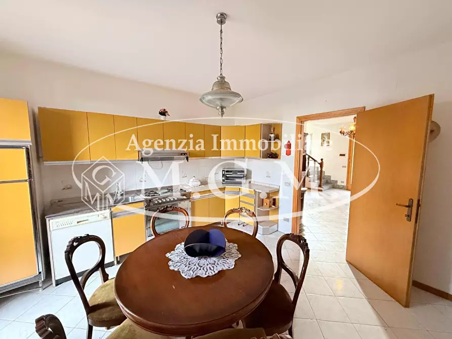 Immagine 8 di Casa bifamiliare in vendita  a Castelfranco Di Sotto