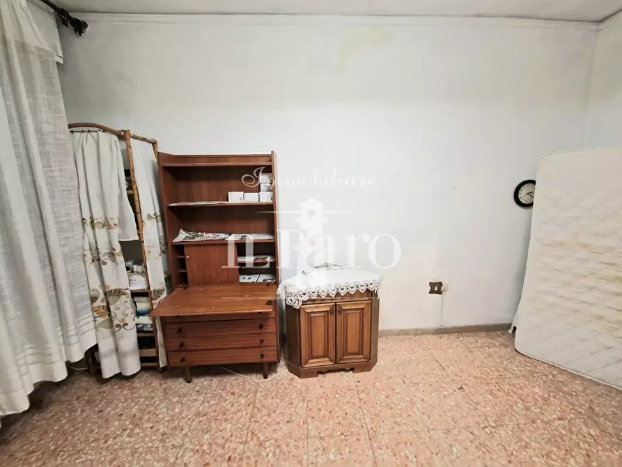 Immagine 15 di Appartamento in vendita  a Campi Bisenzio