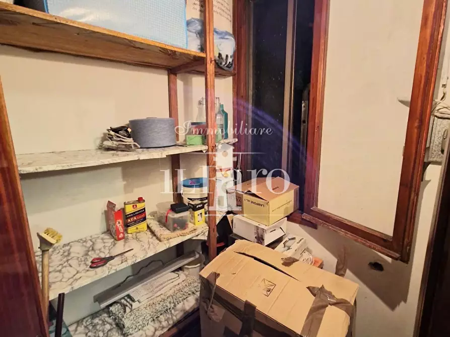 Immagine 21 di Appartamento in vendita  a Campi Bisenzio