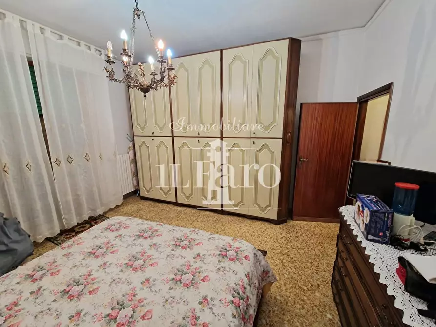 Immagine 16 di Appartamento in vendita  a Calenzano